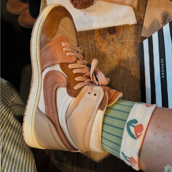 Nike Air Jordan 1 High Method of Make 6.5 - Picture 7 of 12